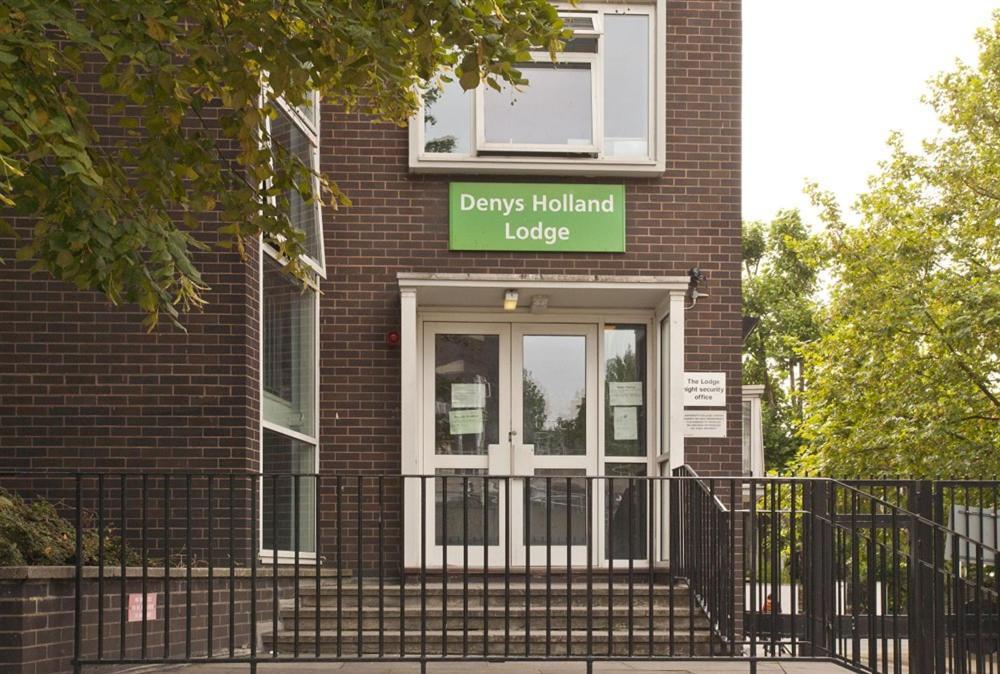 Ifor Evans Hall, Camden London Luaran gambar