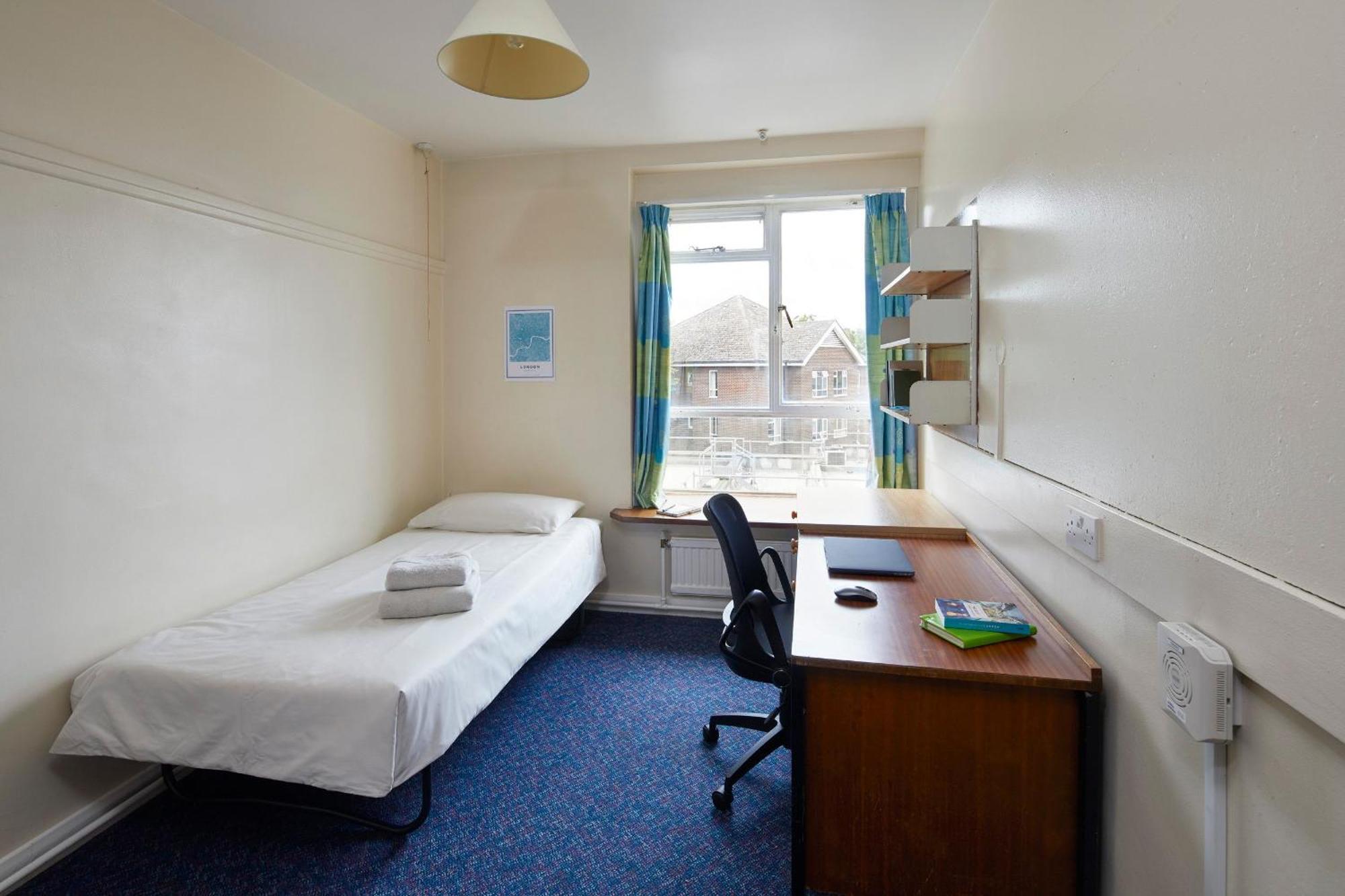 Ifor Evans Hall, Camden London Luaran gambar