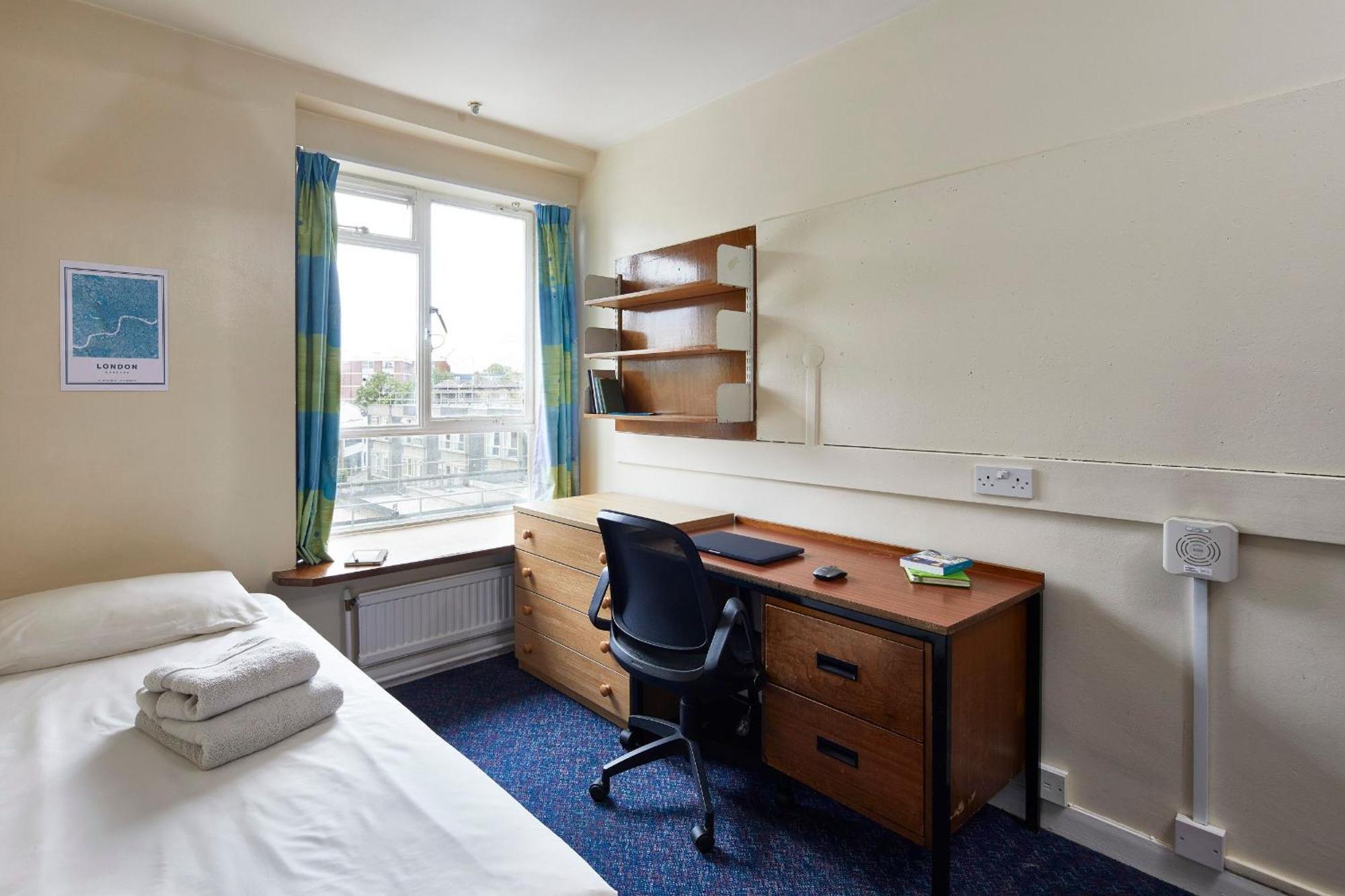 Ifor Evans Hall, Camden London Luaran gambar