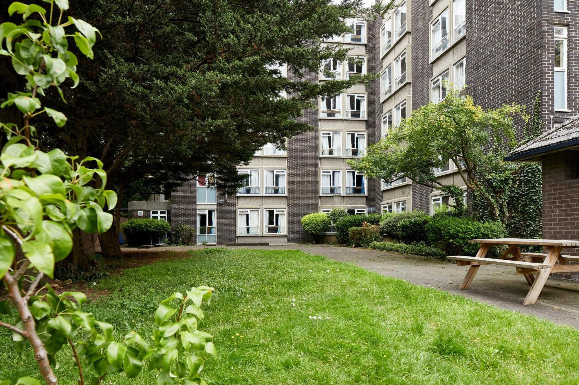 Ifor Evans Hall, Camden London Luaran gambar