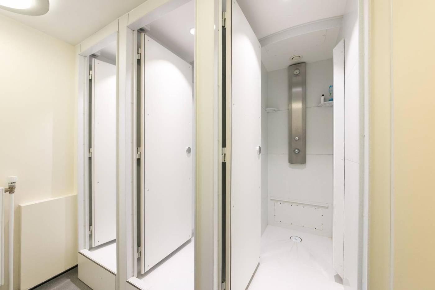 Ifor Evans Hall, Camden London Luaran gambar